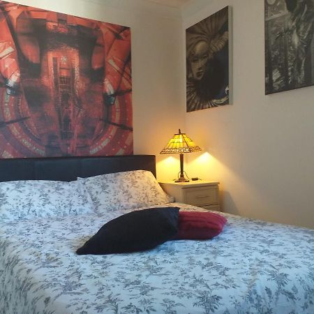 Lovely Double Bedroom In Rotherhithe Londres Extérieur photo